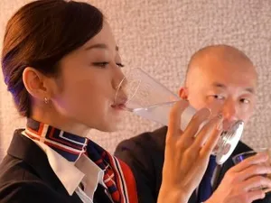 Chị gái em ngon quá buồi anh không cưỡng lại được